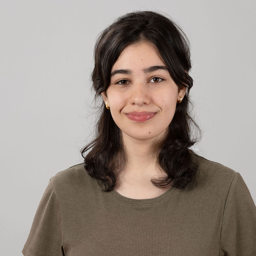 Portrait Ghazal Deshli