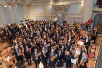 Orchestermusiker freuen sich
